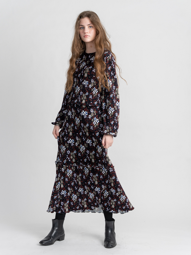 Pleated Floral Velour Set in by E.U.X. Exclusive