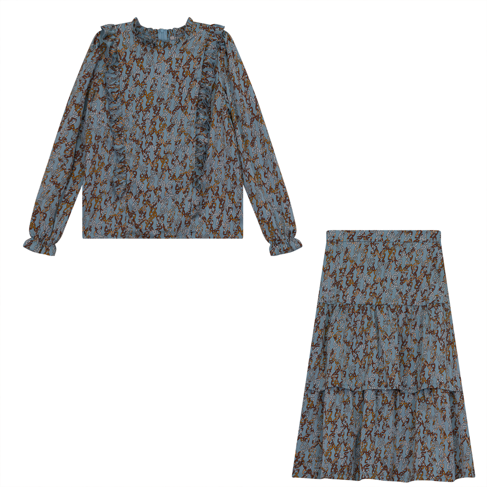 Square Chaine Print 2pc Set in Blue by Ginger